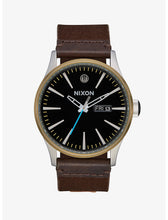 Load image into Gallery viewer, Nixon Star Wars: The Last Jedi Luke Sentry Watch

